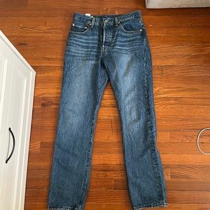 Levi 501 straight leg jeans
